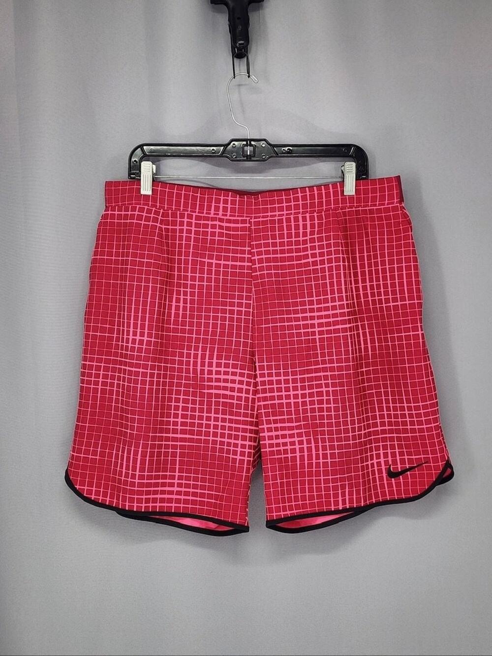 Nike Shorts Menss Extra Large Pink Running Training Athletic